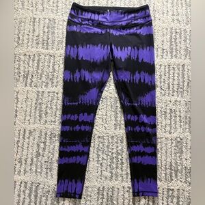 Lucy yoga athletic active purple tie dye leggings size L
